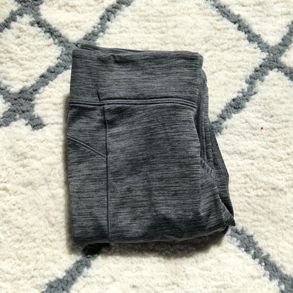 Under Armour leggings - Picture 1 of 1